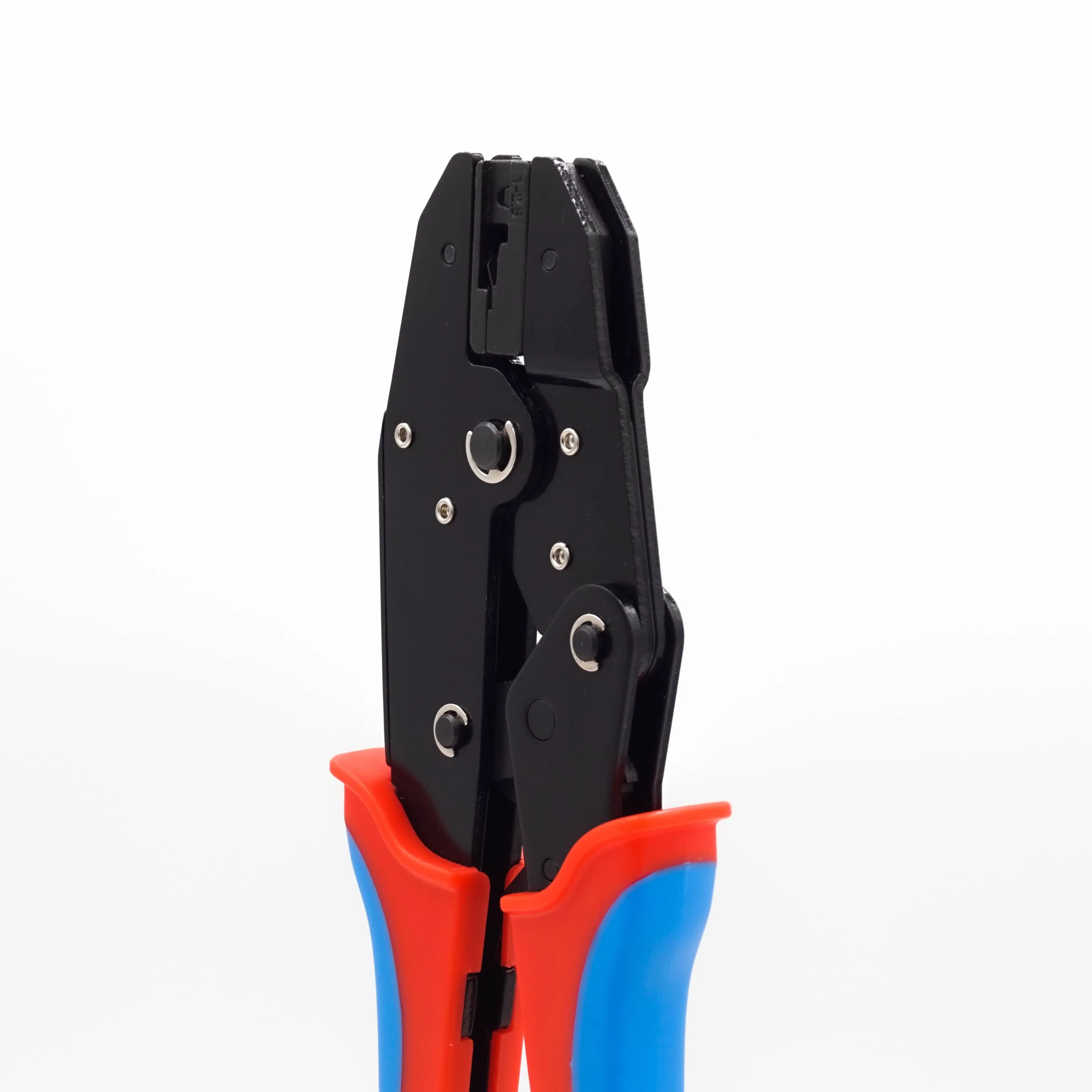 FDT10055 - 18 to 14 AWG Non Insulated Flag Terminal Crimping Tool, Ratcheting, 1 Piece - Image 12