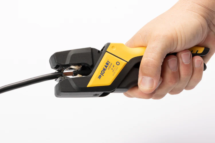 20090 - 10 to 6 AWG Jokari Self Adjusting Wire Stripping Tool, 1 Piece - Image 3