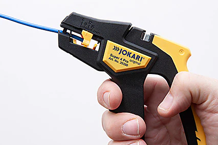 20200 - 24 to 10 AWG Jokari Self Adjusting PVC Wire Cutting & Stripping Tool, 1 Piece - Image 3