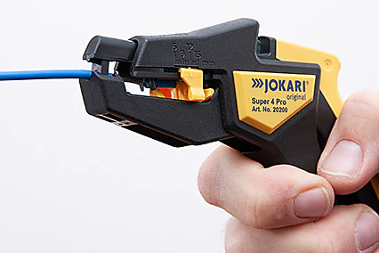 20200 - 24 to 10 AWG Jokari Self Adjusting PVC Wire Cutting & Stripping Tool, 1 Piece - Image 4